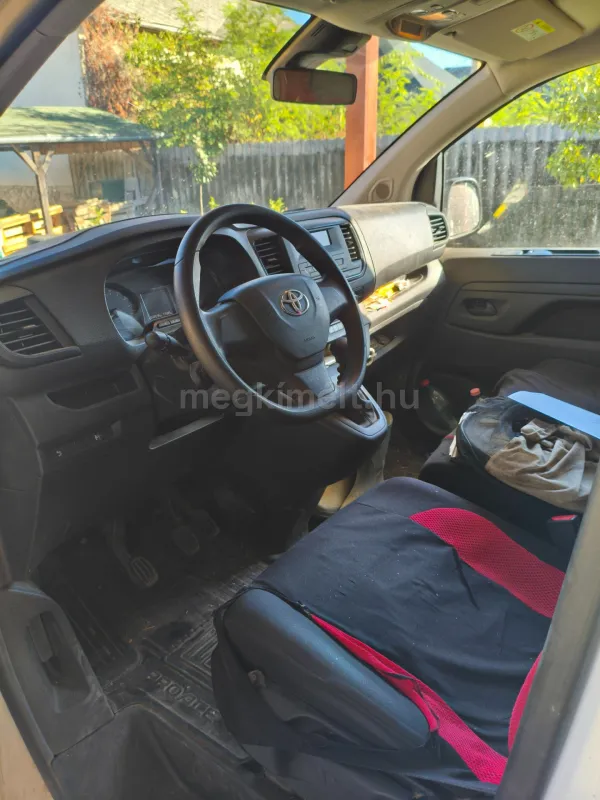Toyota Proace 2024