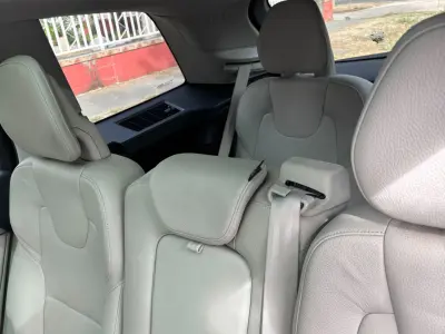 Volvo XC90 2018 (miniatűr)