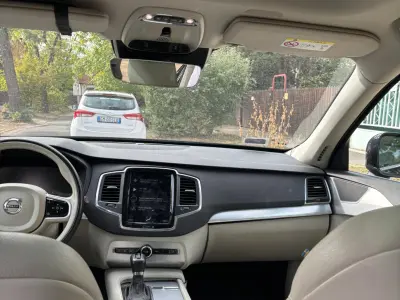 Volvo XC90 2018 (miniatűr)