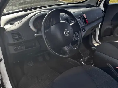 Nissan Micra 2010 (miniatűr)