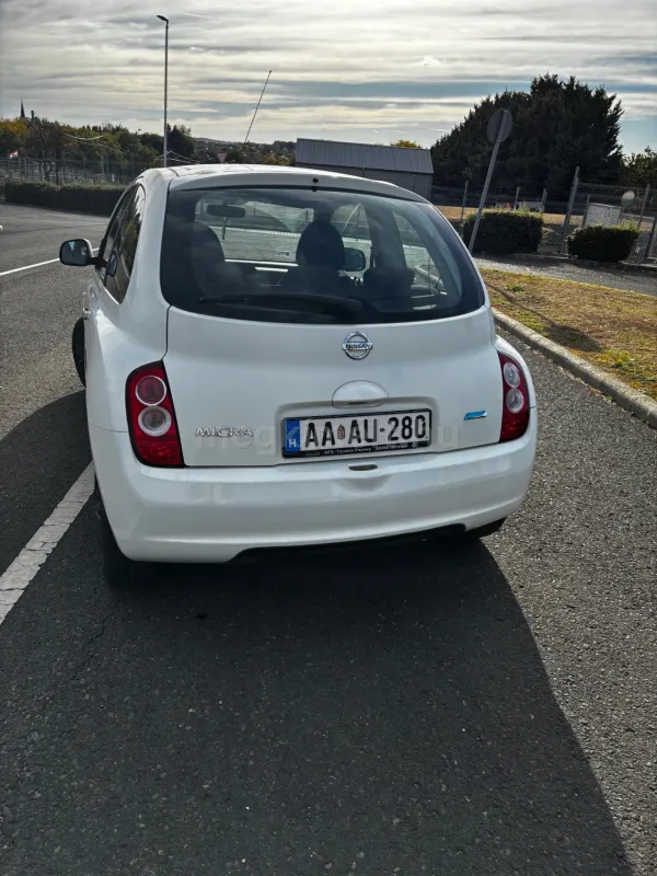 Nissan Micra 2010
