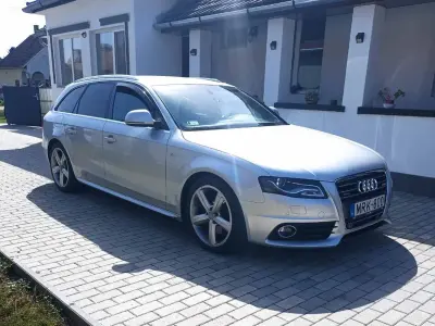 Audi A4 2009 (miniatűr)