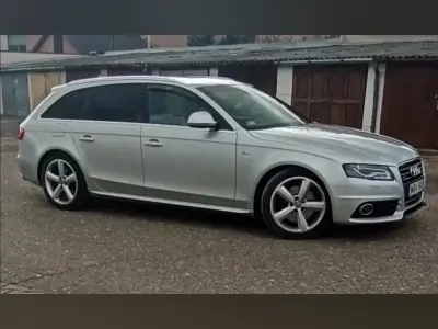 Audi A4 2009 (miniatűr)