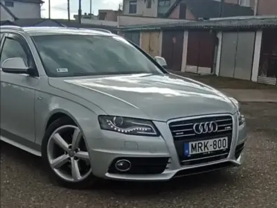 Audi A4 2009 (miniatűr)