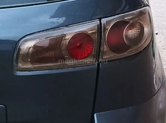 Mazda 2 2005