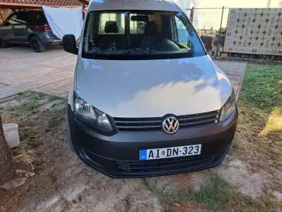 Volkswagen Caddy 2015 (miniatűr)