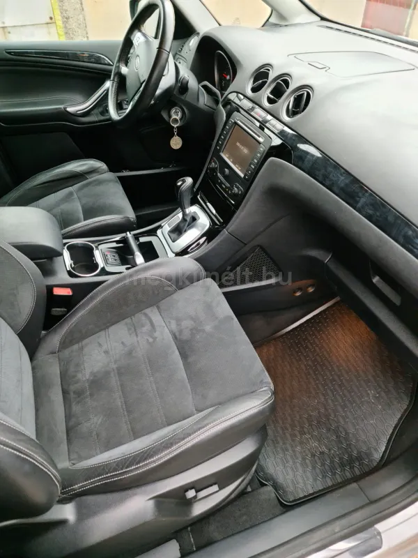 Ford Galaxy 2014