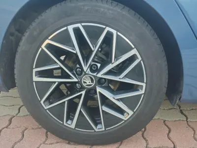 Skoda Octavia 2020 (miniatűr)