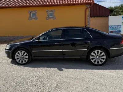Volkswagen Phaeton 2009 (miniatűr)
