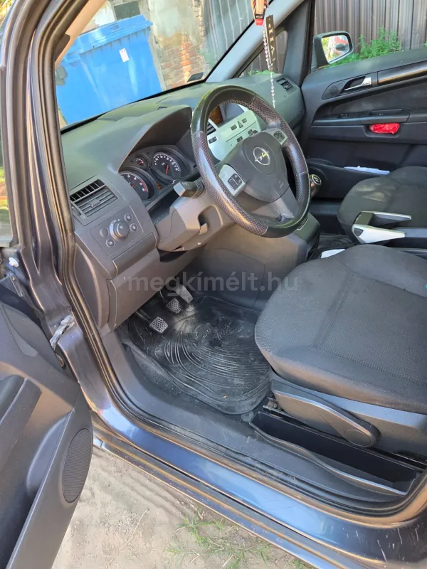 Opel Zafira 2009
