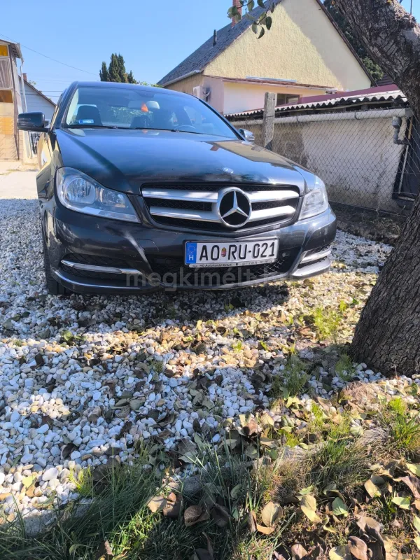 Mercedes-Benz C 220 2012