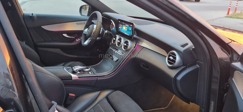 Mercedes-Benz C 300 2021