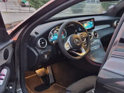 Mercedes-Benz C 300 2021 (miniatűr)