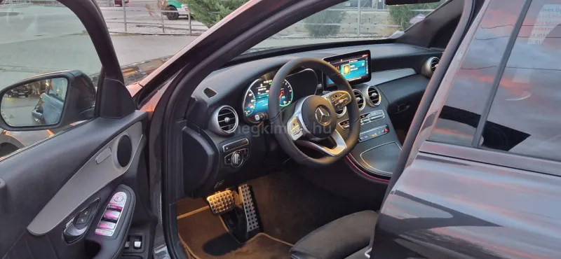 Mercedes-Benz C 300 2021