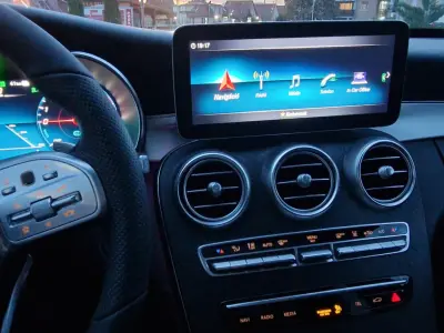 Mercedes-Benz C 300 2021 (miniatűr)