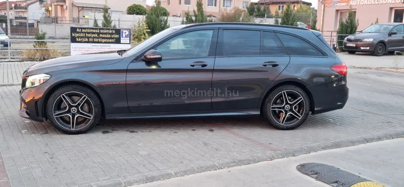 Mercedes-Benz C 300 2021