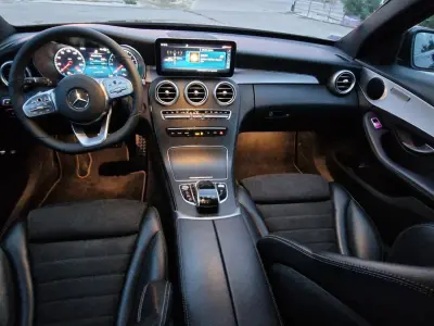 Mercedes-Benz C 300 2021 (miniatűr)