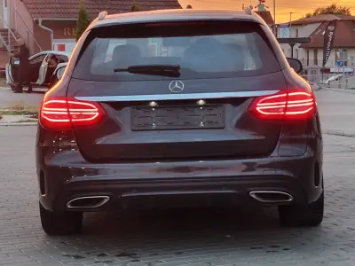 Mercedes-Benz C 300 2021 (miniatűr)