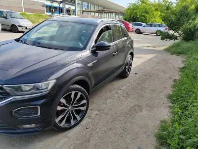 Volkswagen T-Roc 2020 (miniatűr)