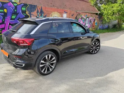 Volkswagen T-Roc 2020 (miniatűr)