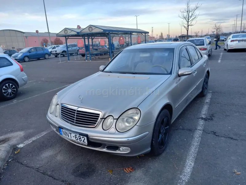 Mercedes-Benz E 240 2004