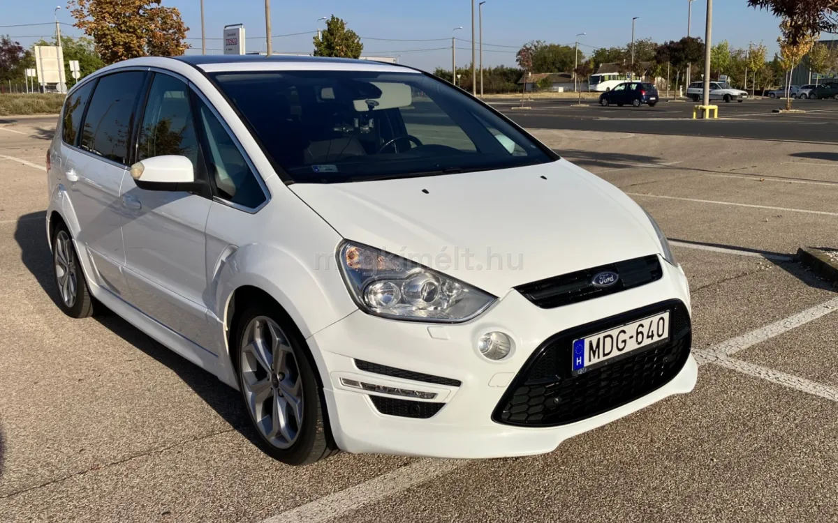 Ford S-Max 2012