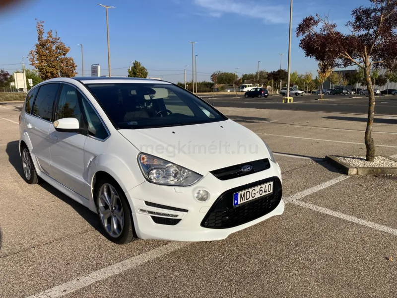 Ford S-Max 2012