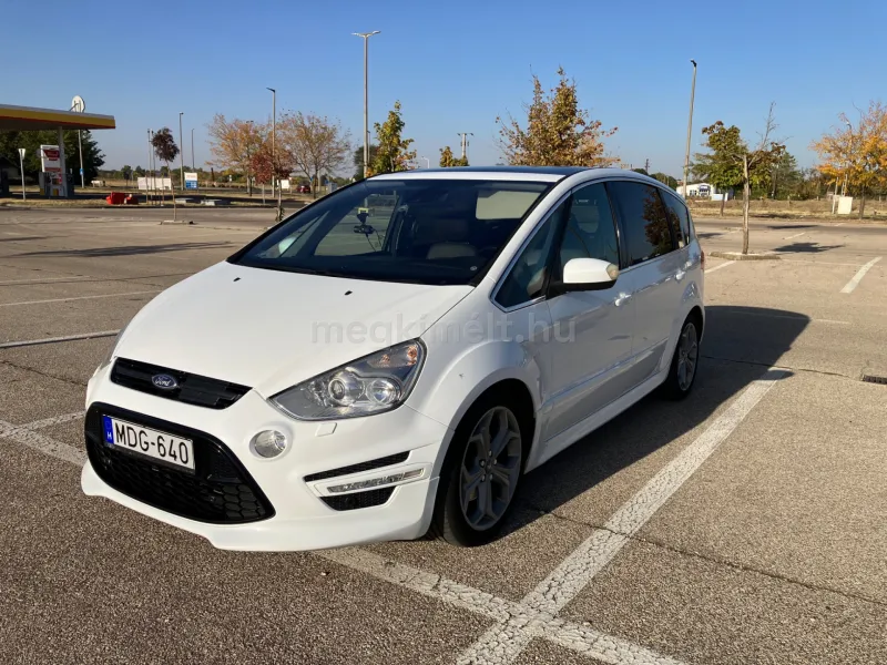 Ford S-Max 2012