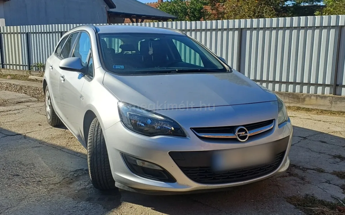 Opel Astra 2014