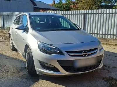 Opel Astra 2014 (miniatűr)