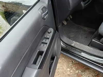 Jeep Compass 2010 (miniatűr)