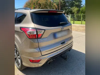 Ford Kuga 2020 (miniatűr)
