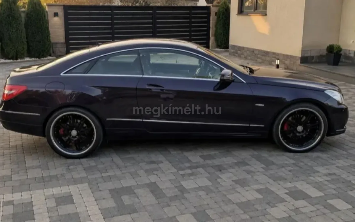 Mercedes-Benz E 350 2011