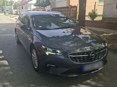 Opel Insignia 2020 (miniatűr)