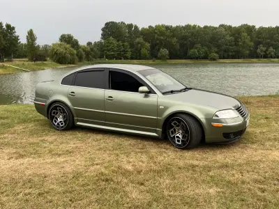 Volkswagen Passat 2002 (miniatűr)
