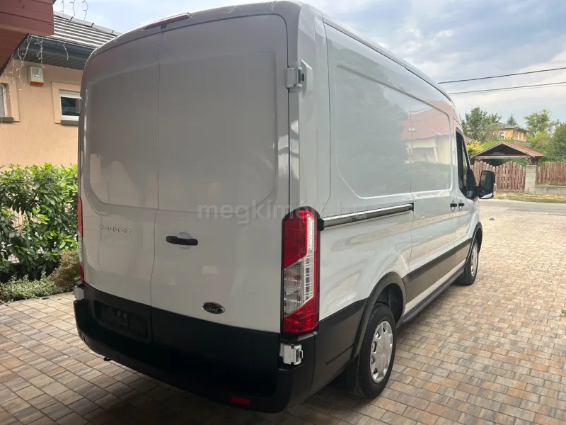 Ford Transit 2023
