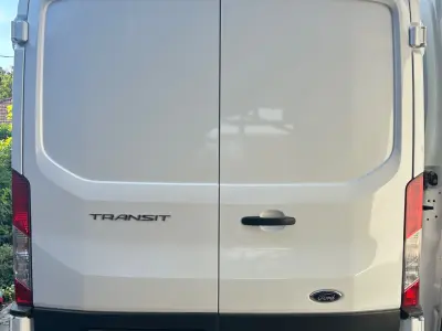 Ford Transit 2023 (miniatűr)