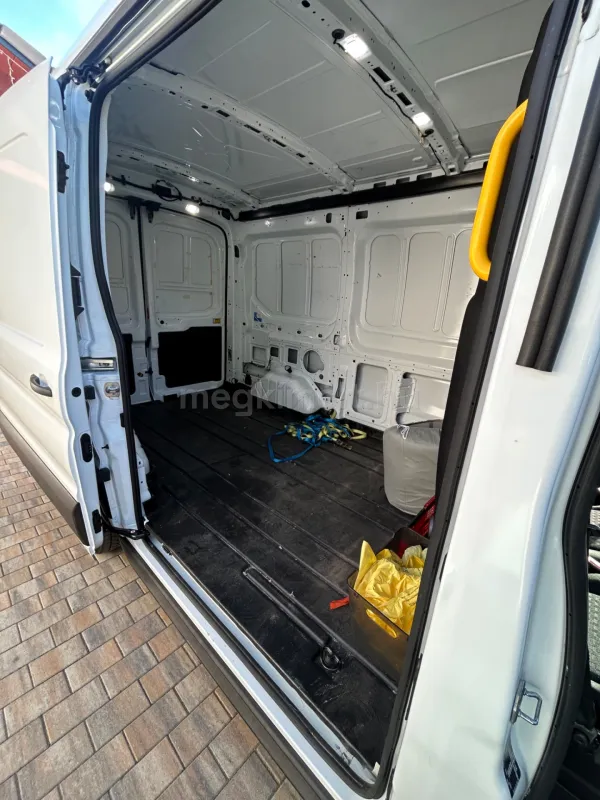Ford Transit 2023