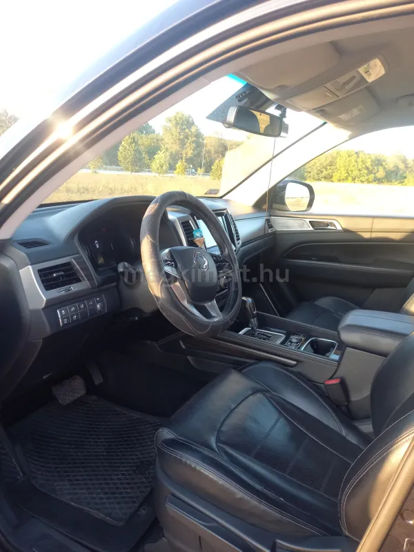 Ssangyong REXTON 2018