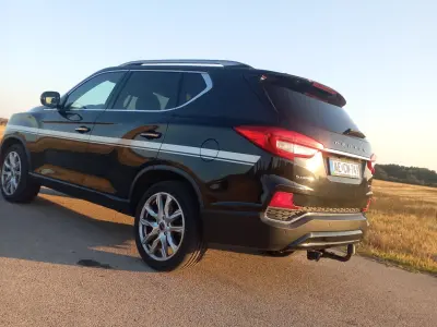 Ssangyong REXTON 2018 (miniatűr)