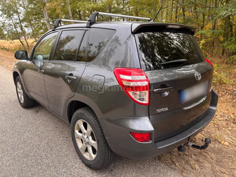 Toyota RAV 4 2011