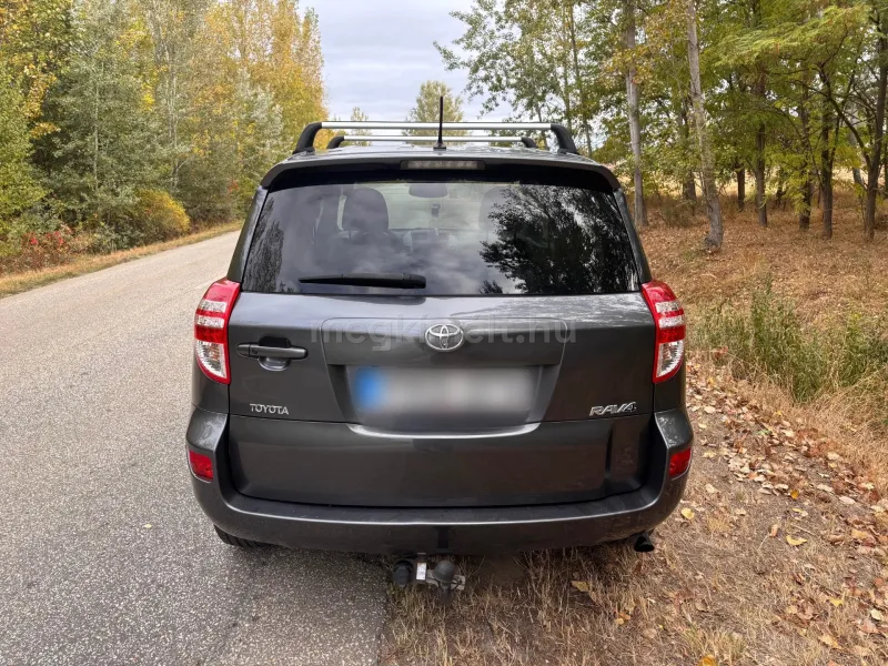Toyota RAV 4 2011