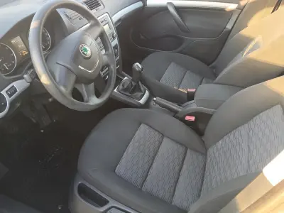 Skoda Octavia 2011 (miniatűr)