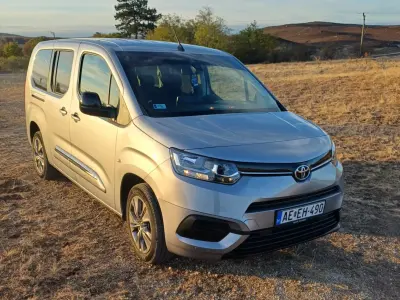 Toyota Proace City 2023 (miniatűr)