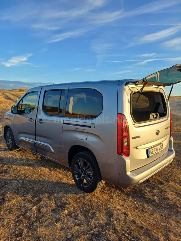 Toyota Proace City 2023