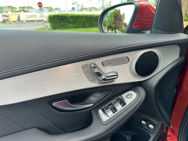 Mercedes-Benz GLC 300 2018