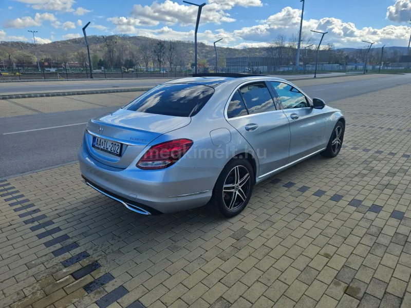 Mercedes-Benz C 220 2015