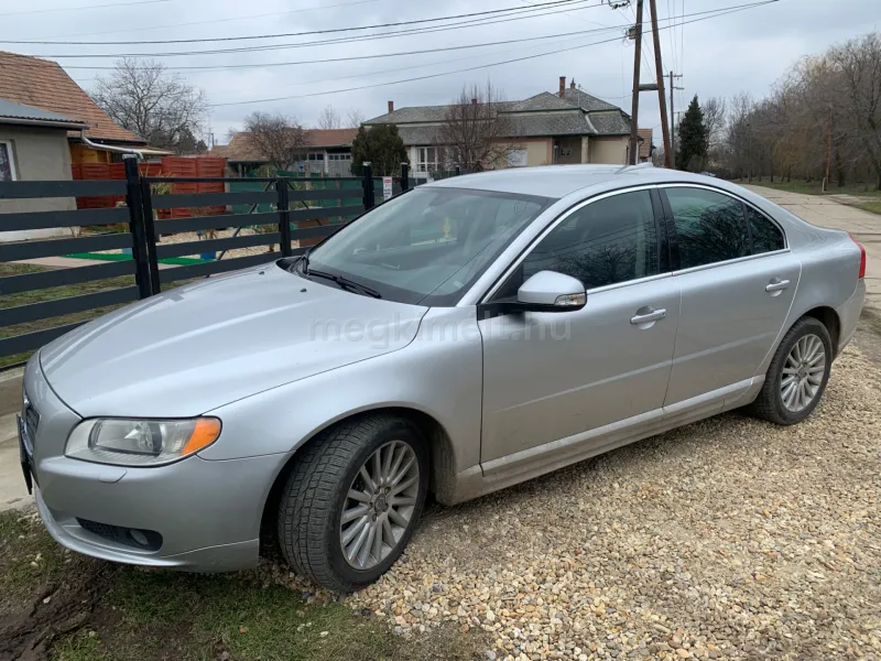 Volvo S80 2006