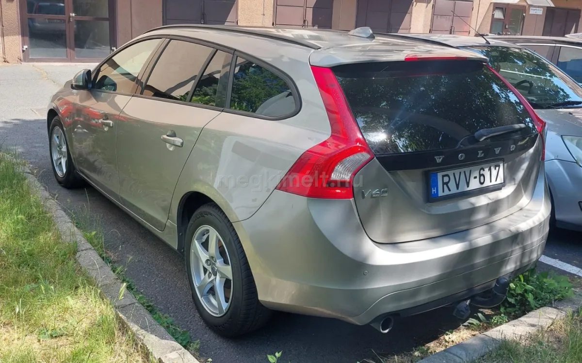 Volvo V60 2014