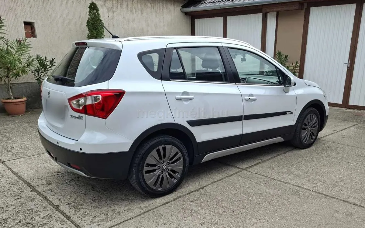 Suzuki (SX4) S-Cross 2016